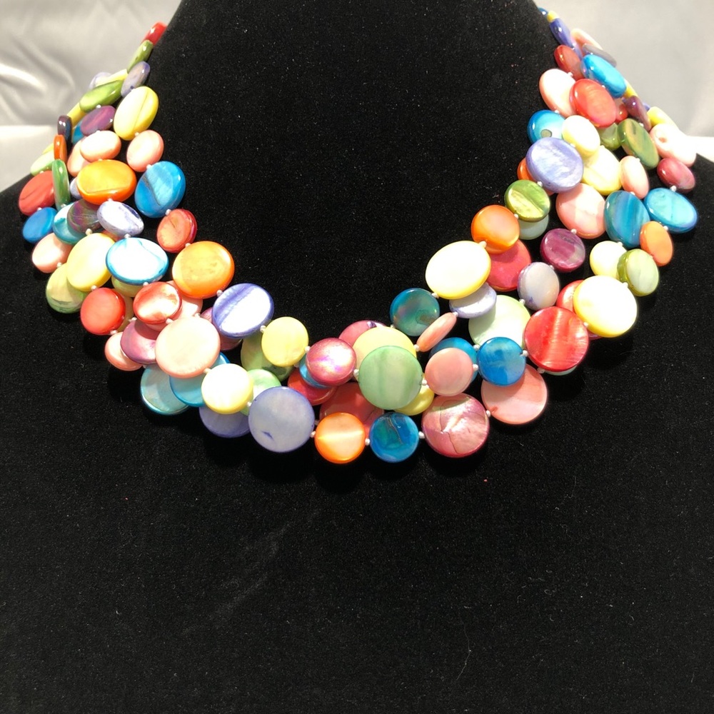 A Pretty Candy Necklace!